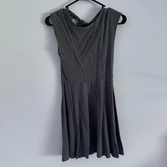 1 🩶 Talula Aritzia Open Back Dress - Picture 1 of 6